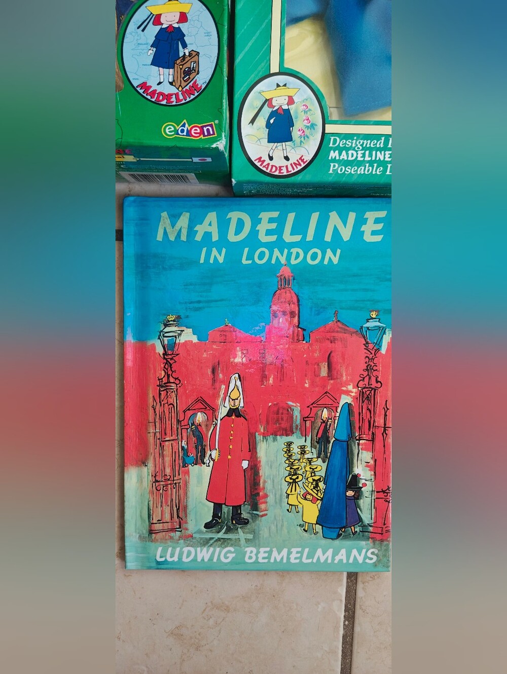 Madeline Japan Doll, Outfit & Book Bundle-Missing Stickers Open Box - Picture 5 of 7